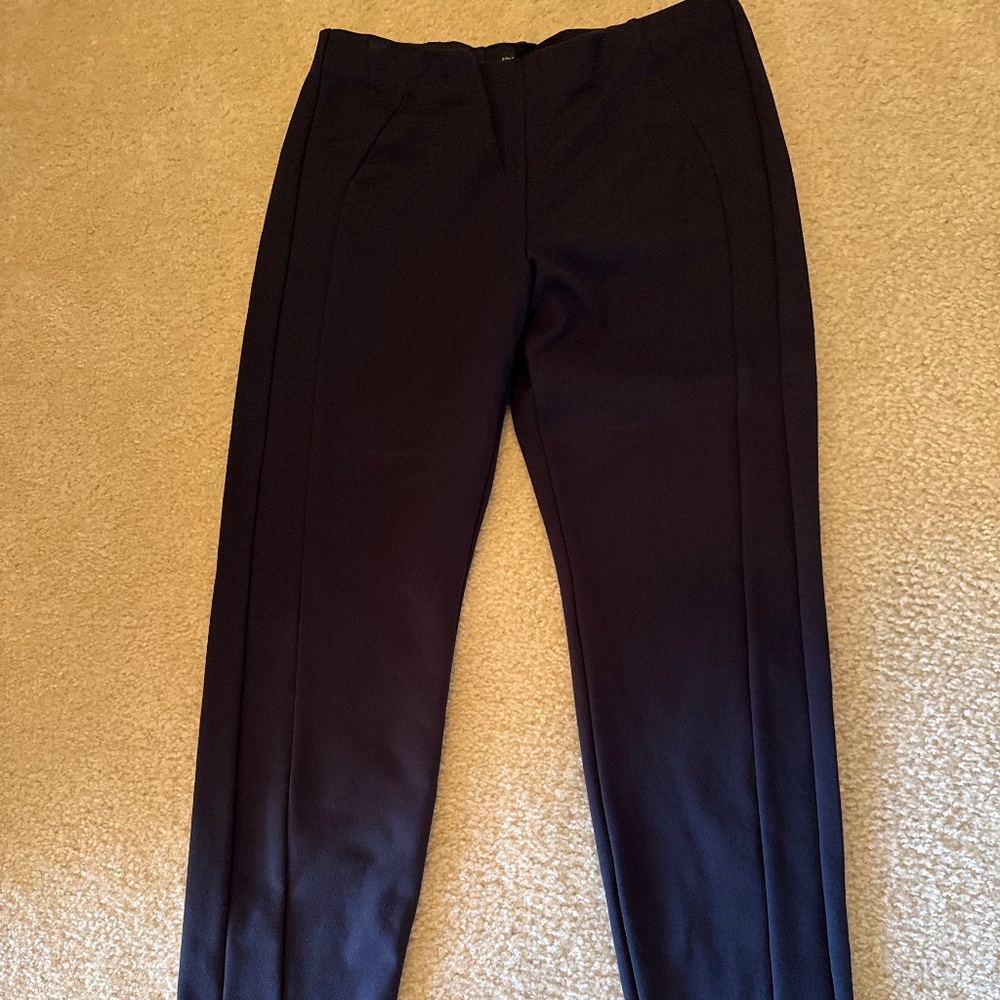 Saks Fifth Avenue black ankle pants
